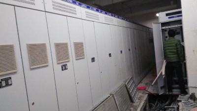 配电盘上下两层一般为什么型号【千亚电气】