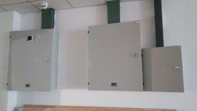 配电箱怎样知道还可以加装线路呢【千亚电气】